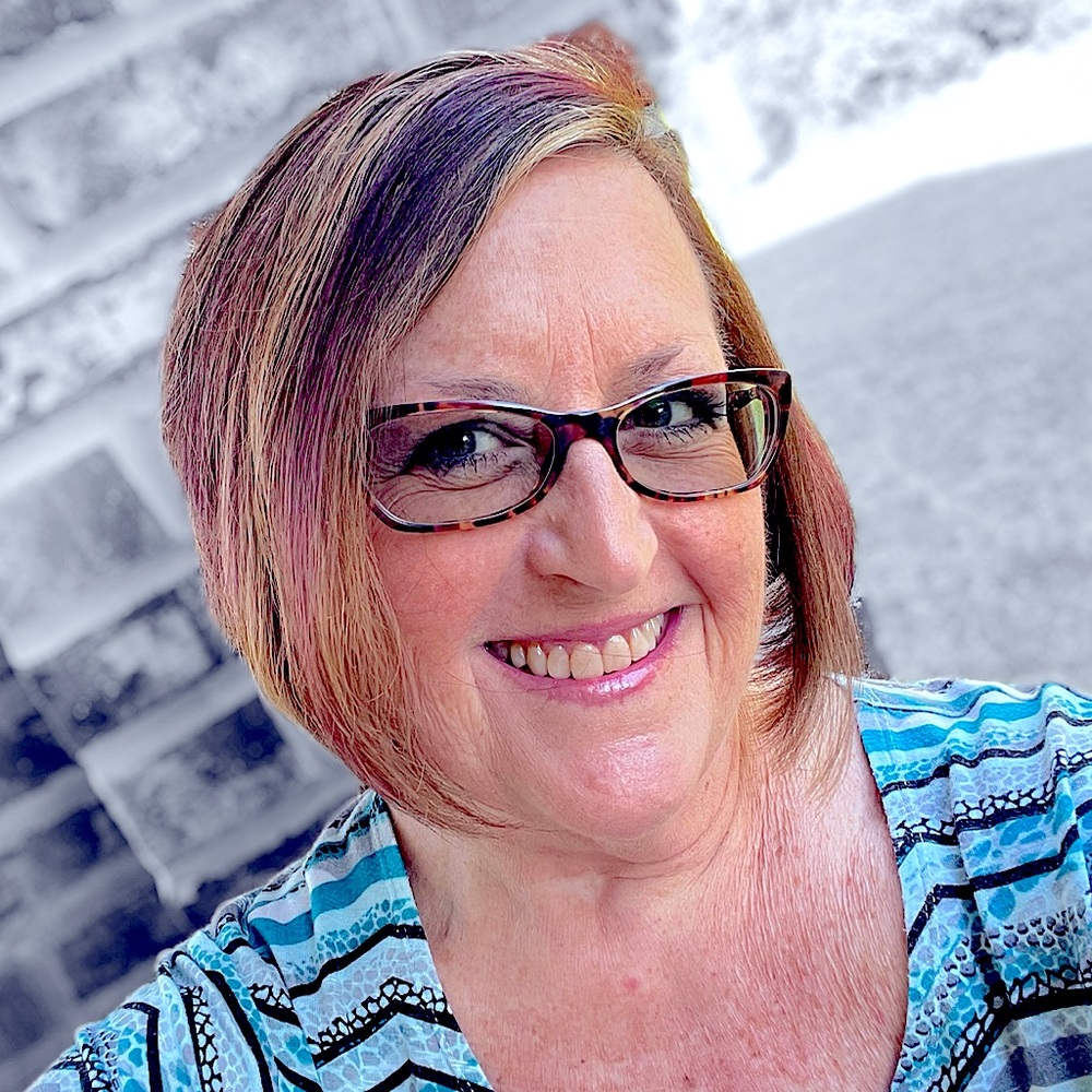 Meet your Posher, Cara